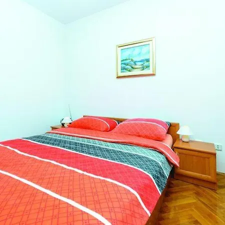 Villa Anka - Five-bedroom With Terrace And Swimming Pool *