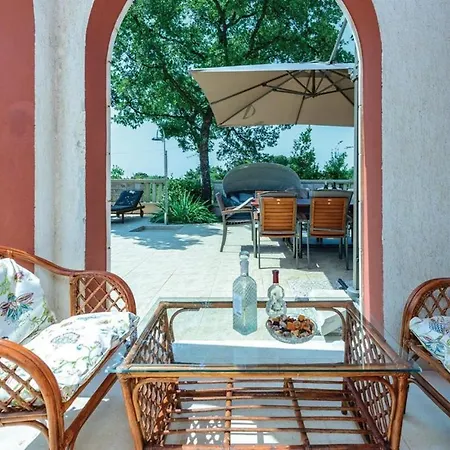 Apartment Anka - Five-bedroom With Terrace And Swimming Pool Zaton (Dubrovnik-Neretva)